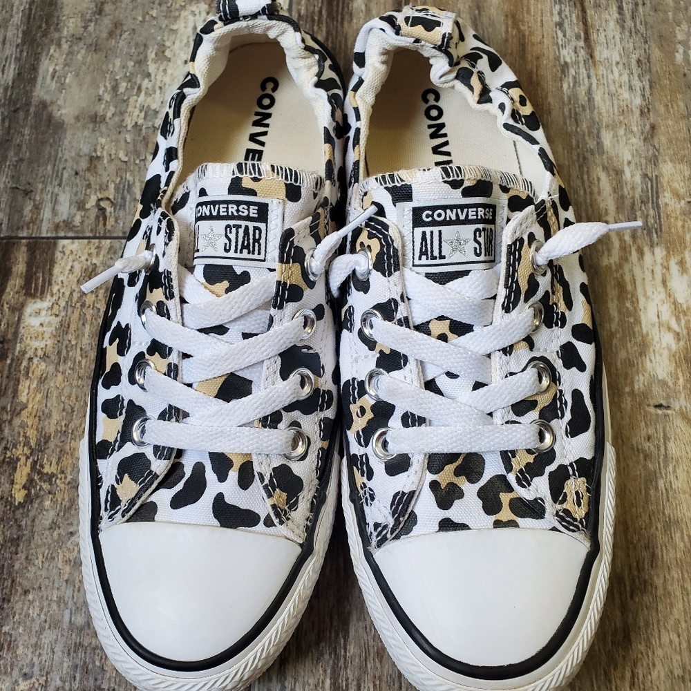 Shoreline leopard converse